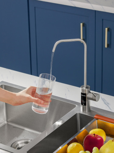 Обратноосмотическая система фильтрации проточная AUT7006/10